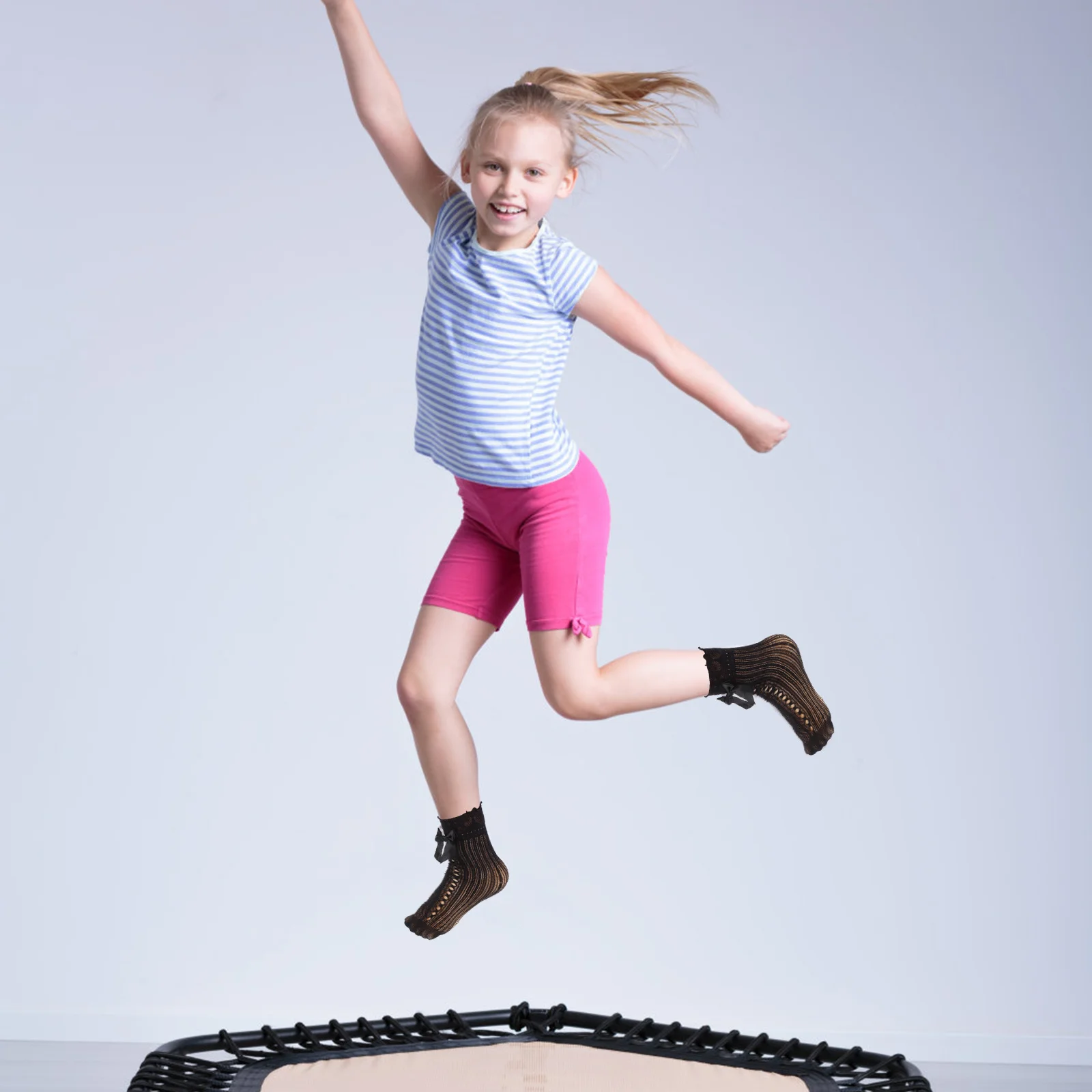 

4Pairs Girls Long Socks Cute Bow Lace Design Comfortable Stretchy Knee-High for Daily Wear Fashion Dress Decor Socks