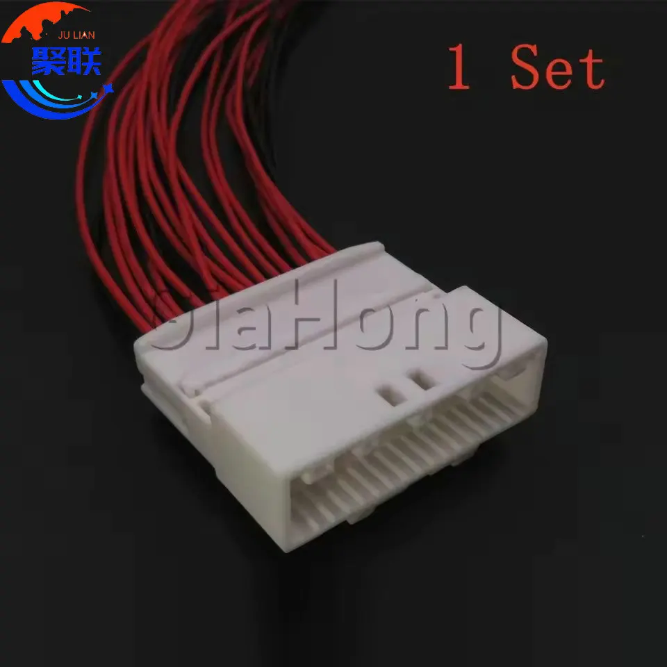 1Set 32Pin 1612268-1 AC Assembly Car Navigation Host Instrument Socket Electrical Connector For Toyota 1318747-1 1473799-1