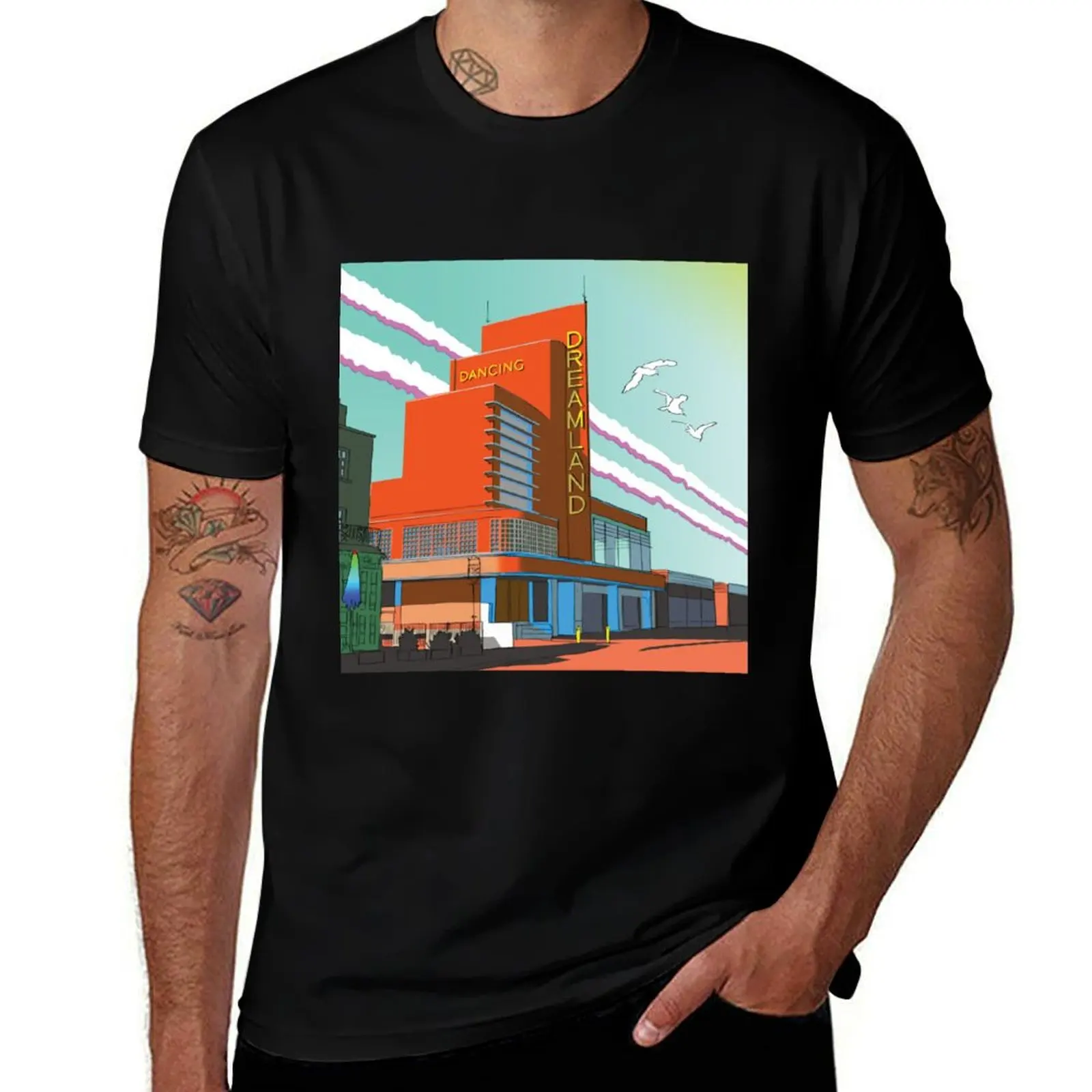 

Dreamland Margate Seaside Thanet Coast England Kent UK T-Shirt Plus Size Short Sleeve T-Shirt