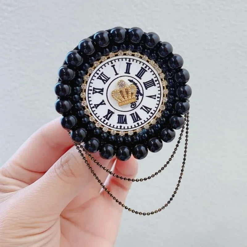 Fashion Black Fabric Tassel Brooch Pin Pearl Crystal Badge Scarf Buckle Corsage Luxulry Jewelry Brooches for Women Accessories