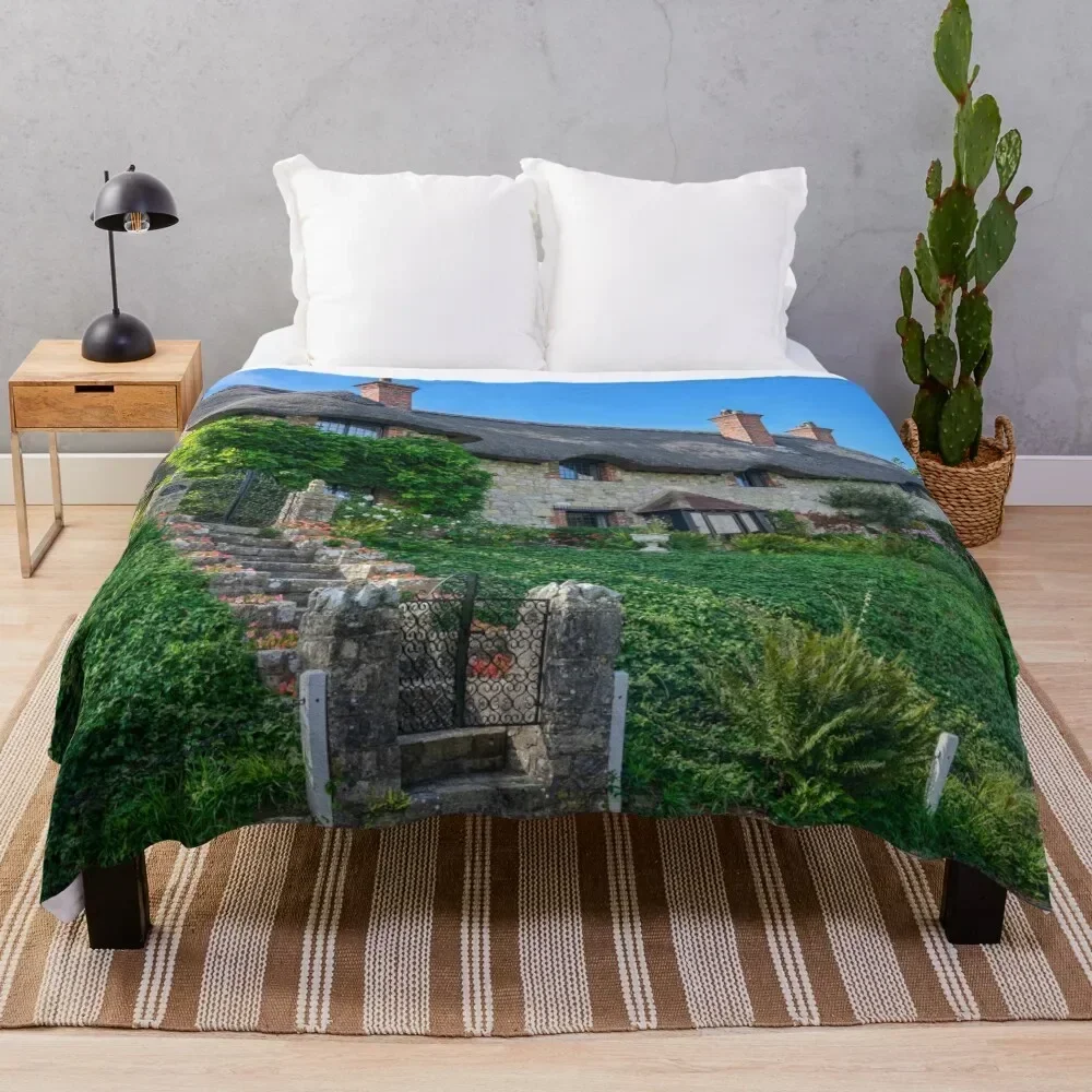 Hill Cottage Godshi… - image