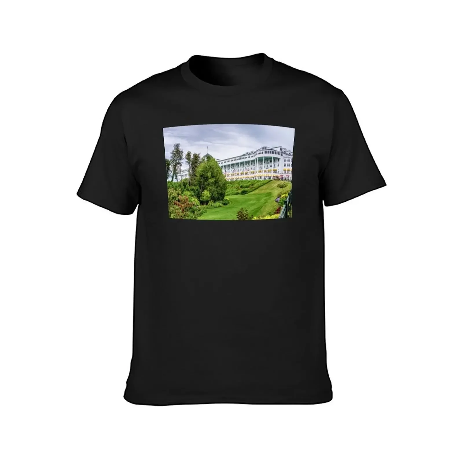 Grand Hotel Mackinac Island T-Shirt hippie clothes cute tops oversized anime t shirt for men