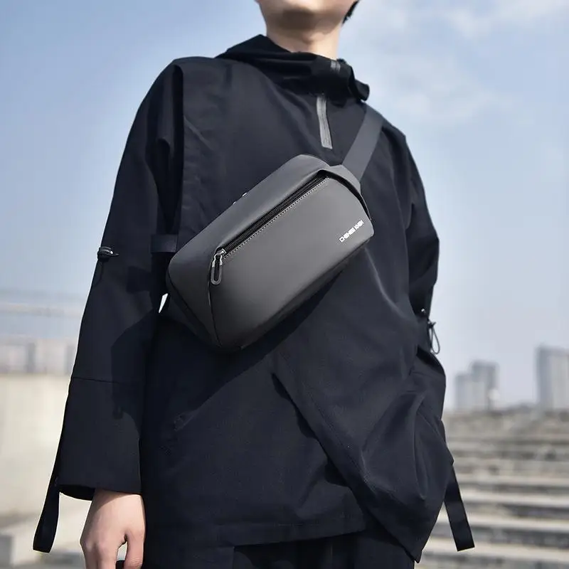 新しいメンズクロスボディオートバイレーシングカースタイルチェストバッグ作業服風ファッショナブルなバッグカジュアルシーンレジャーハンドバッグ