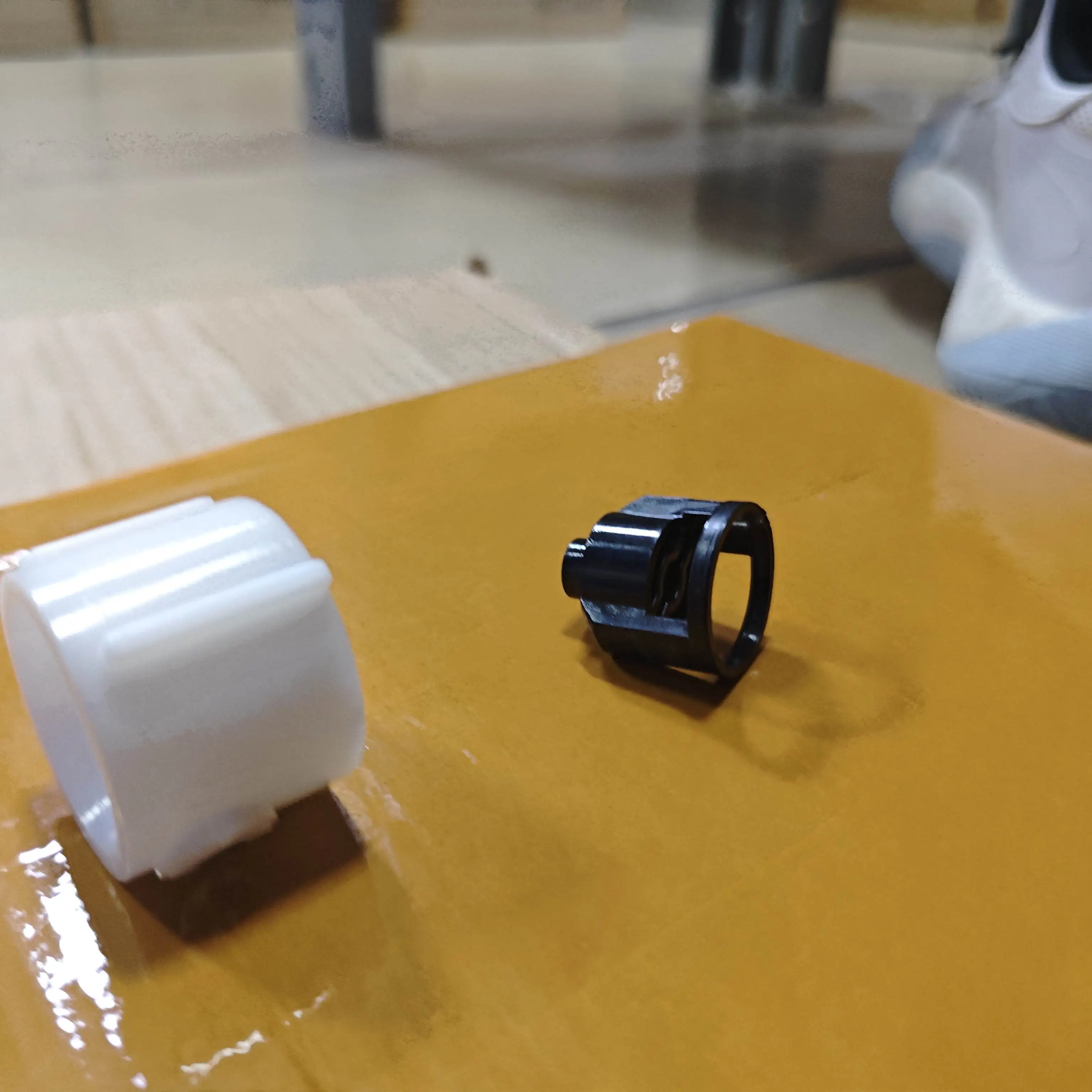 

1 втулка направляющей для Canon imageRUNNER ADVANCE 6055 6065 6075 6255 6265 6275 8085 8095 8105 8205 8285 8295 Cam в сборе