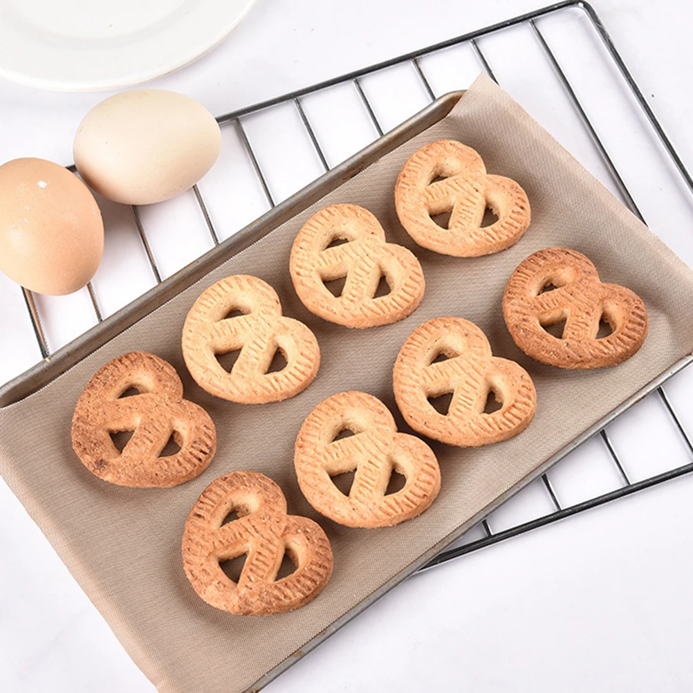 

3 Sheets Baking Dishes for Oven Cloth Heat Proof Pan Mat Light Brown Nonstick Liner