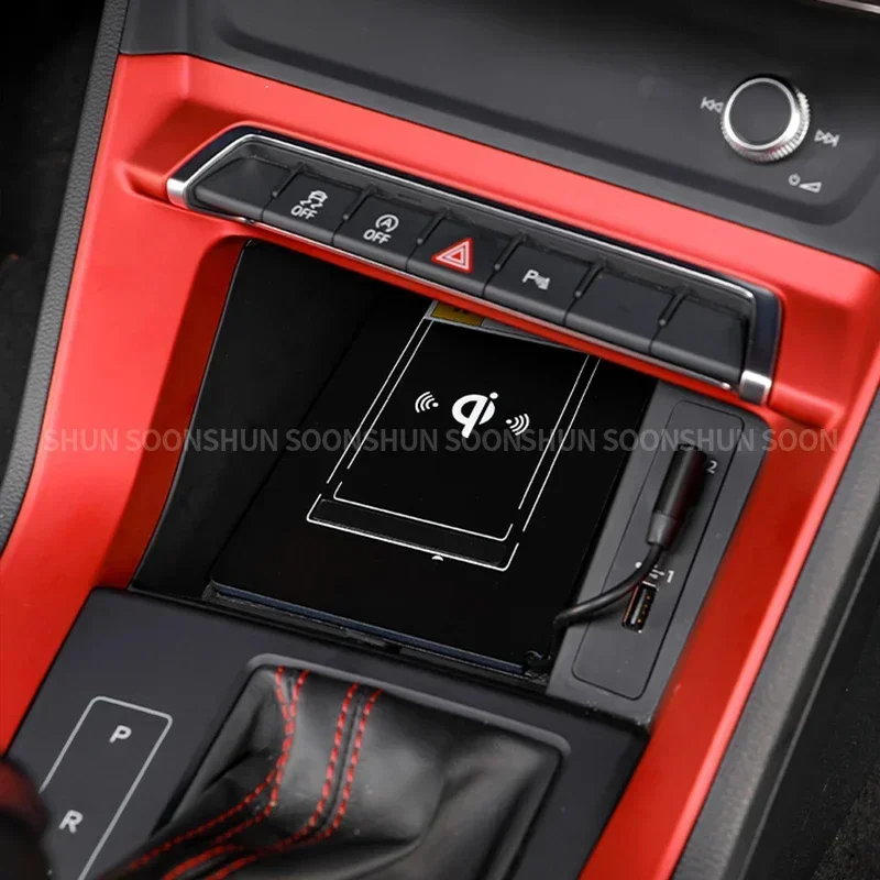 For Audi Q3 2019 2020 2022 2023 Vehicle-mounted intelligent wireless charger nondestructive quick charging plate special product