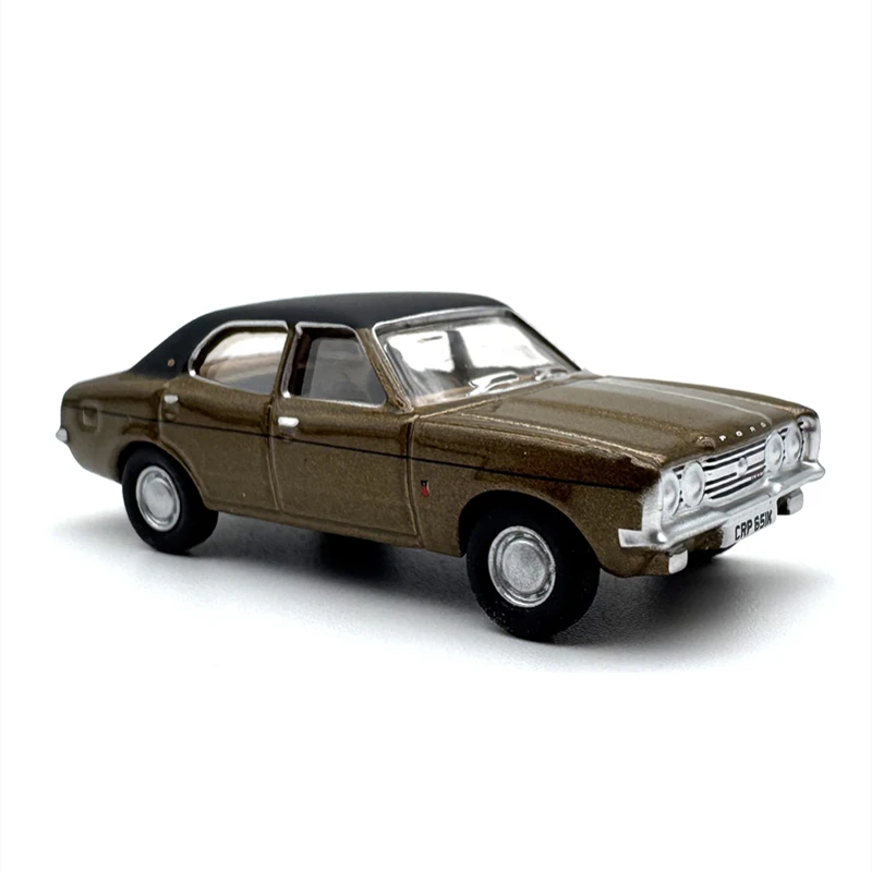 OXFORD 1:76 Scale Diecast Alloy Ford Cortina Mk3 Toys Vintage Cars Model Nostalgia Classics Adult Souvenir Gifts Static Display