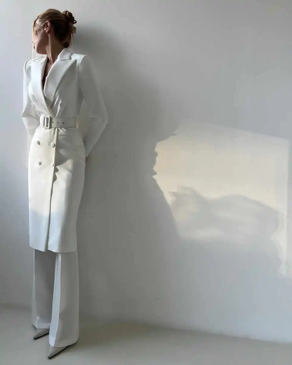 Simple Tailored Women Suit 1 Piece Long Blazer Overcoat Double Breasted Peaked Lapel Belt Office Wear Women Customized