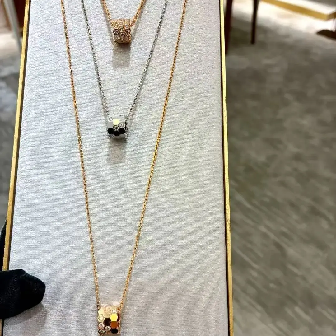 Honeycomb Design S925 Pure Silver Necklace With Diamond inlay, luxurious and Exquisite Women's Fashion Jewelry, Wedding Gift