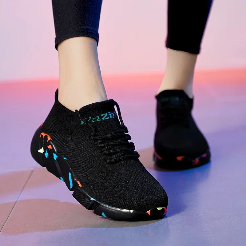 

2025 Sneakers Women Casual Shoes Knitting Sock Women Lightweight Slip On Flat Laides Shoes Woman Plus Size Loafers Walking Shoes