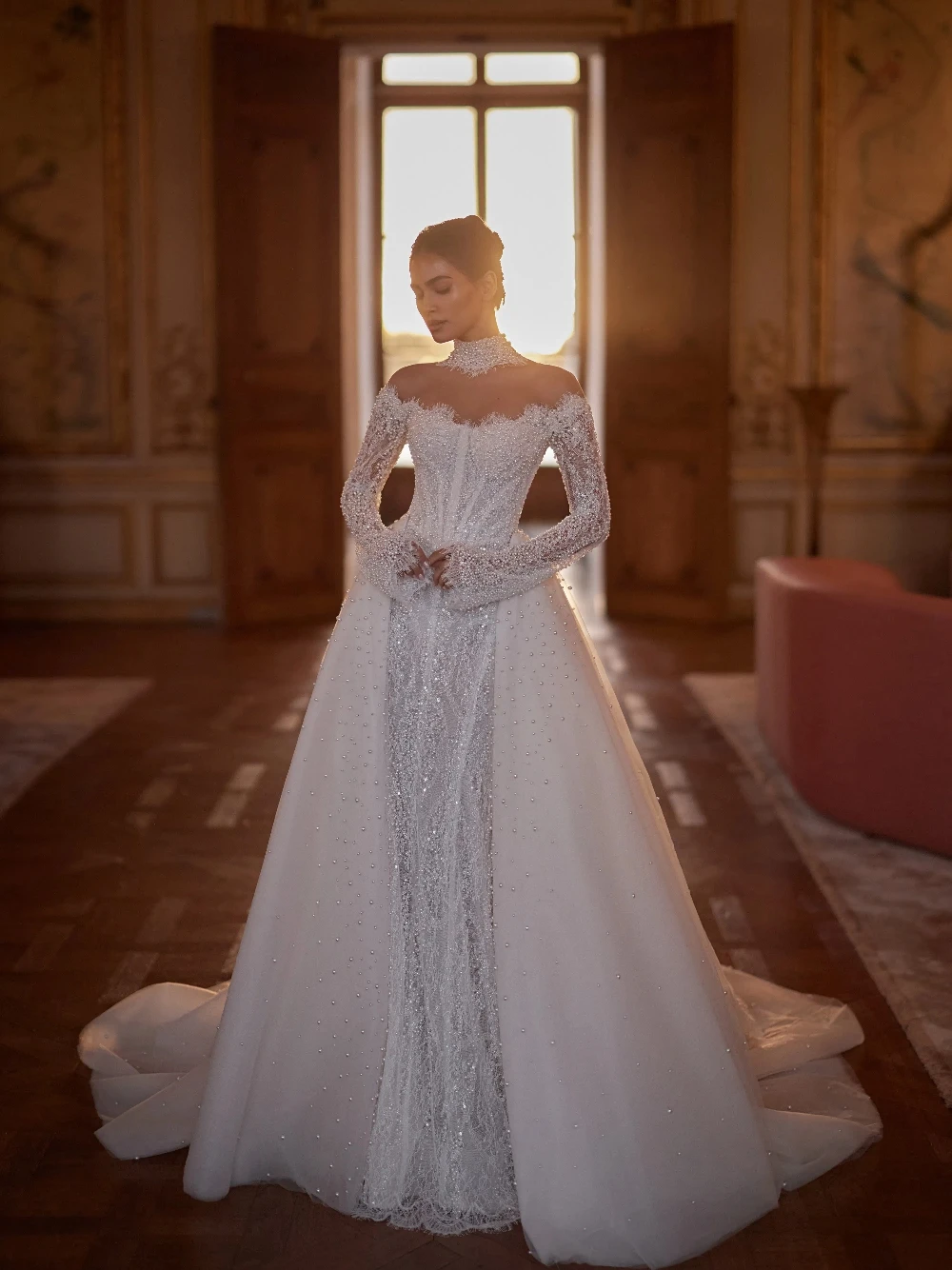 Luxury Long Sleeve Lace Wedding Gown Pearls Beaded Two Pieces Formal Deliacte Romantic Wedding Dress With Sweep Train For Women