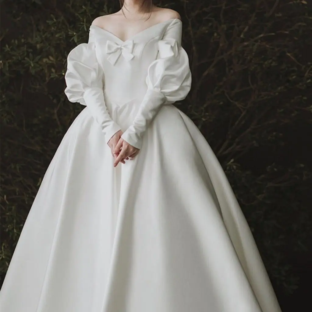 Elegant Ball Gown Wedding Dresses V-Neck With Bow Decoration Off The Shoulder Long Puff Sleeves Vestidos De Noiva SWD989