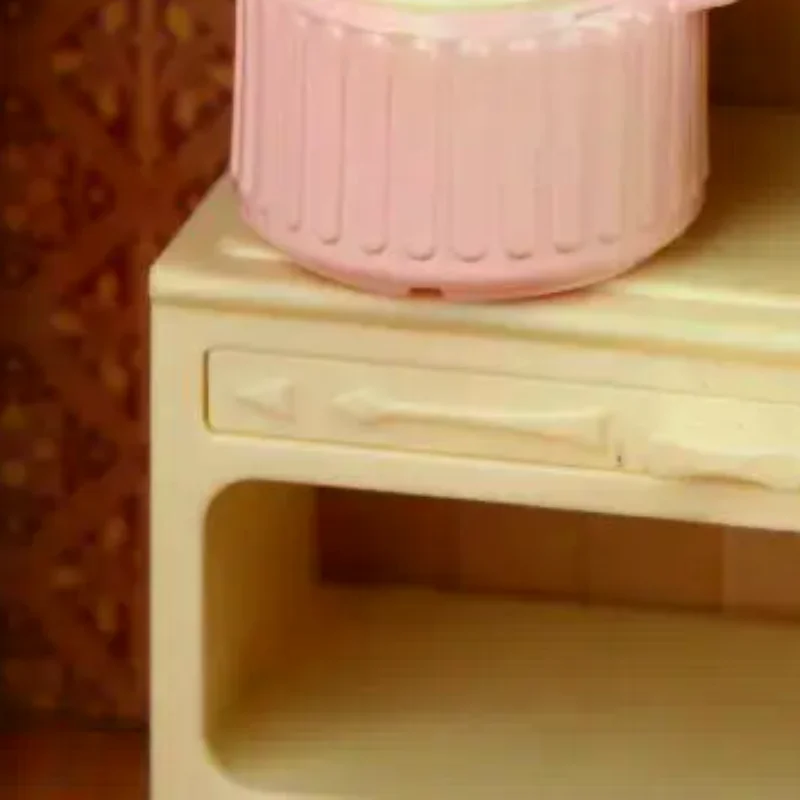 Pot à soupe miniature couleur beurre 1/12 pour maison de poupée, modèle d'ustensile de cuisine, décoration pour maison de poupée, ornement de micro-scène