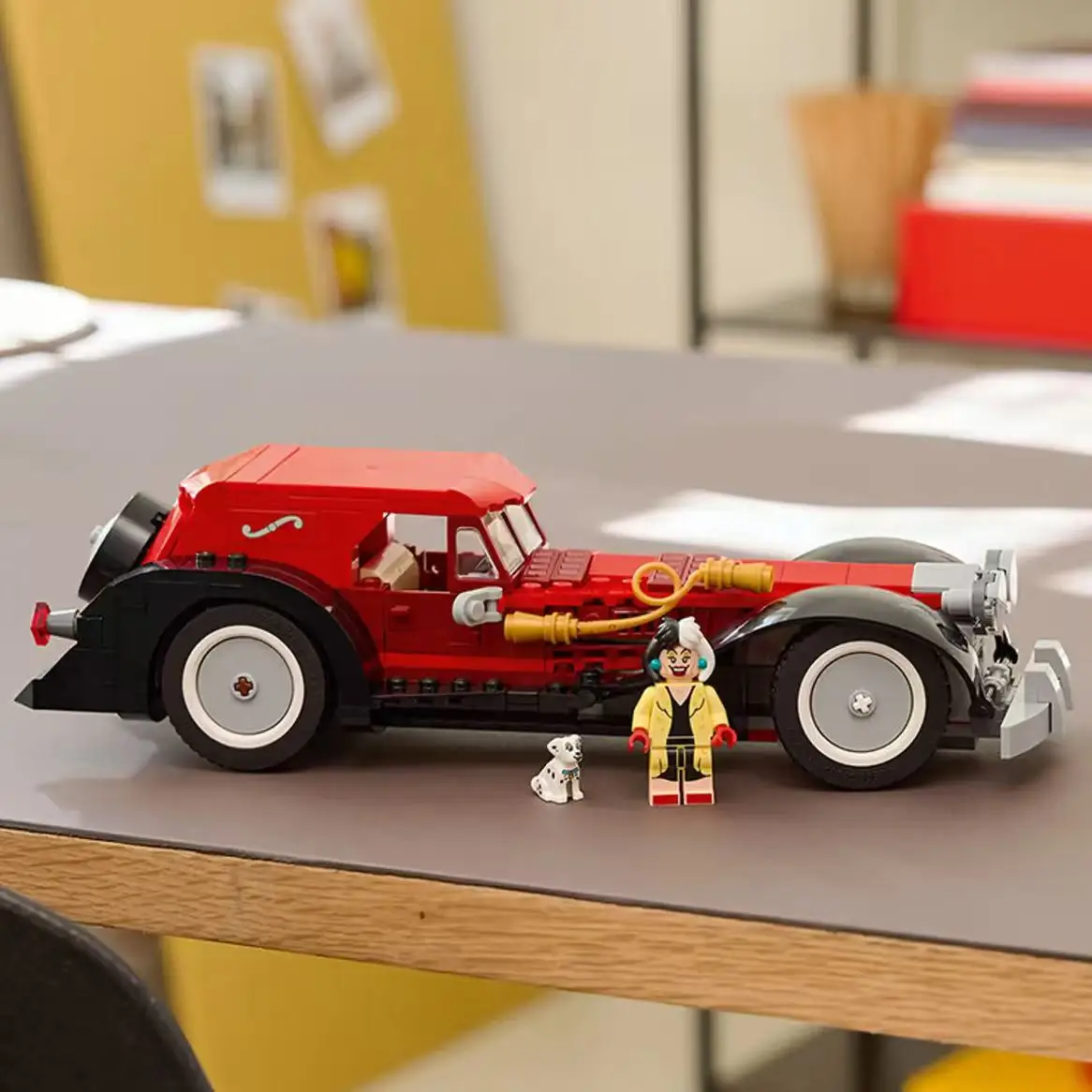 

Набор строительных блоков Disney Unique Unique Design: Роскошный автомобиль Круэллы, тематическая коллекция, подарок на день рождения для семейного досуга