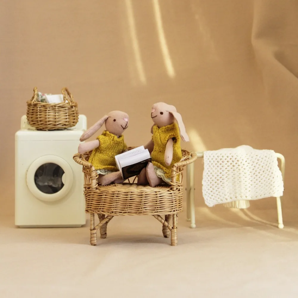 

Artist Rabbit Waldorf Doll Native Kawaii Cartoon Plush Stuffed Doll Knitting Dress Stuffed Handmade Doll Toy Children's Gift