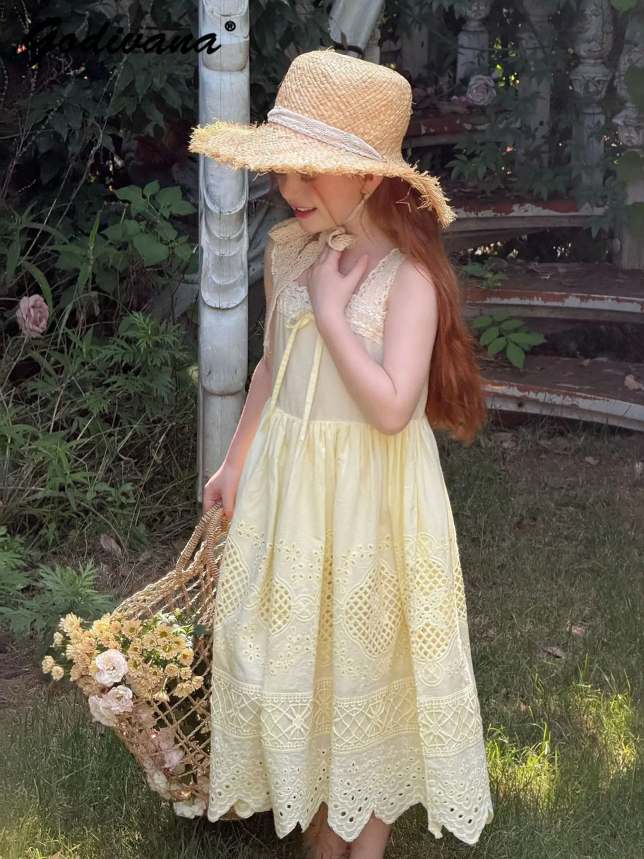 Sweet Baby Girls French Yellow Lace Embroidery Sundress 2026 New Summer Kids Sleeveless Breathable Princess Vacation Casual Gown