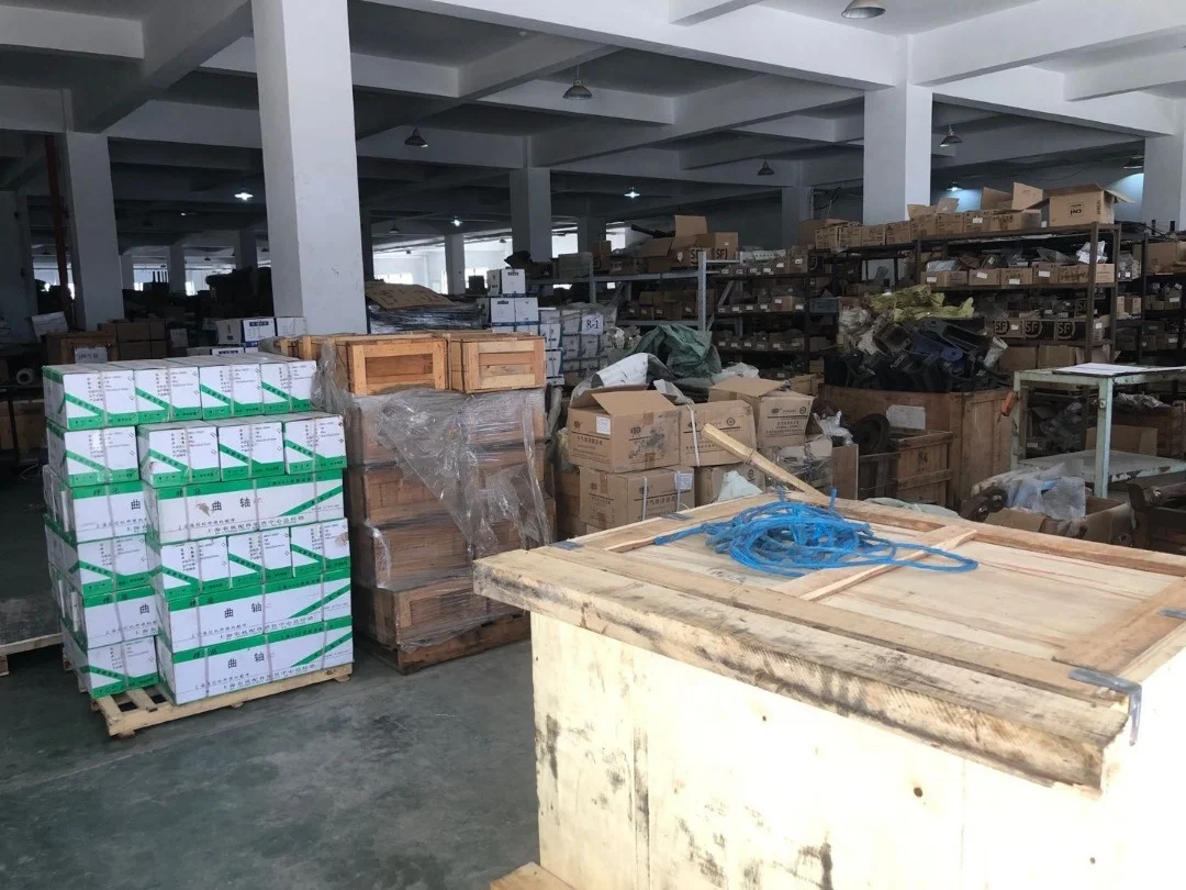 

Запасные части для грузового крана 2026 HP031B578BI 0H20-25R-B07-1 803075669 Поворотный шестеренный насос