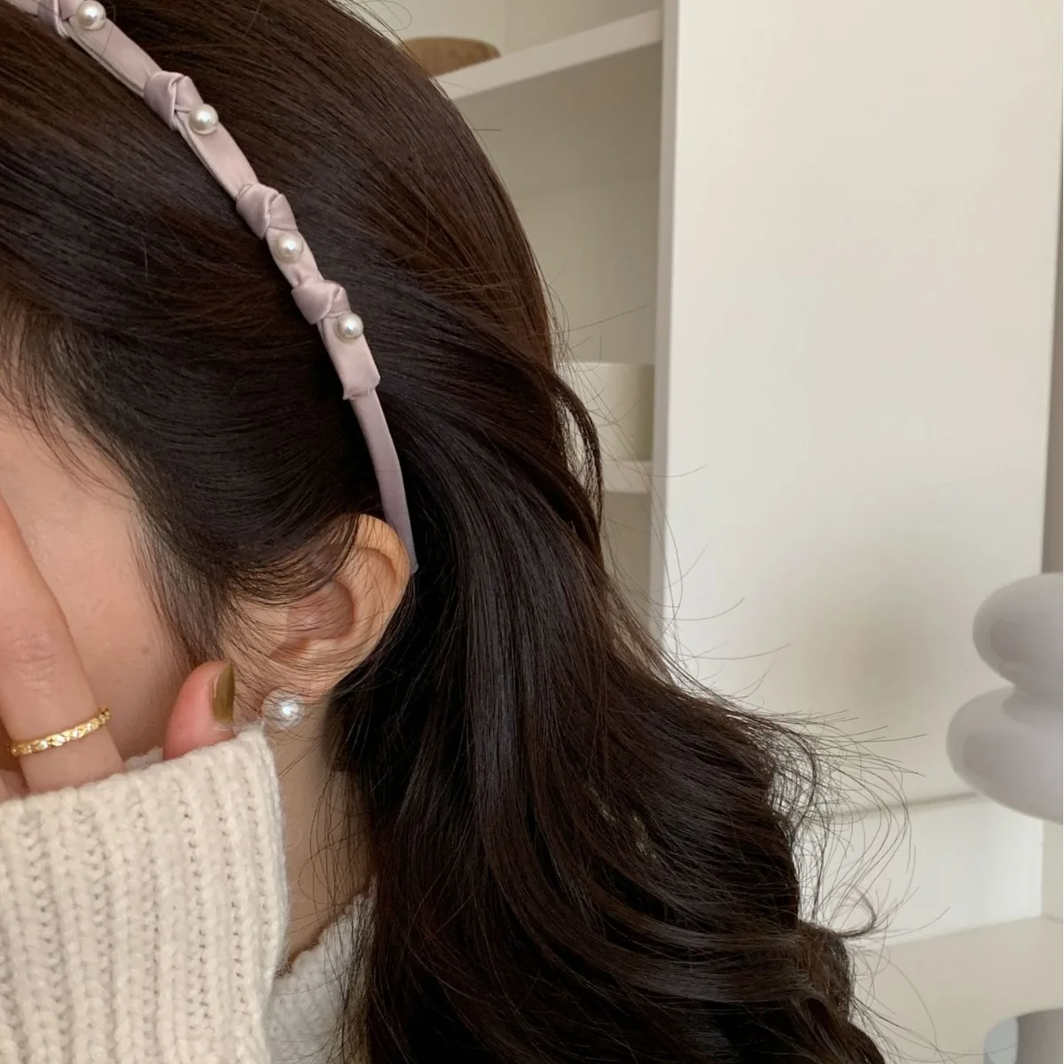 Premium French Retro Pearl Thin Headband Elegant Fairy Hair Band Versatile For Daily Wear Non Slip Soft Comfortable