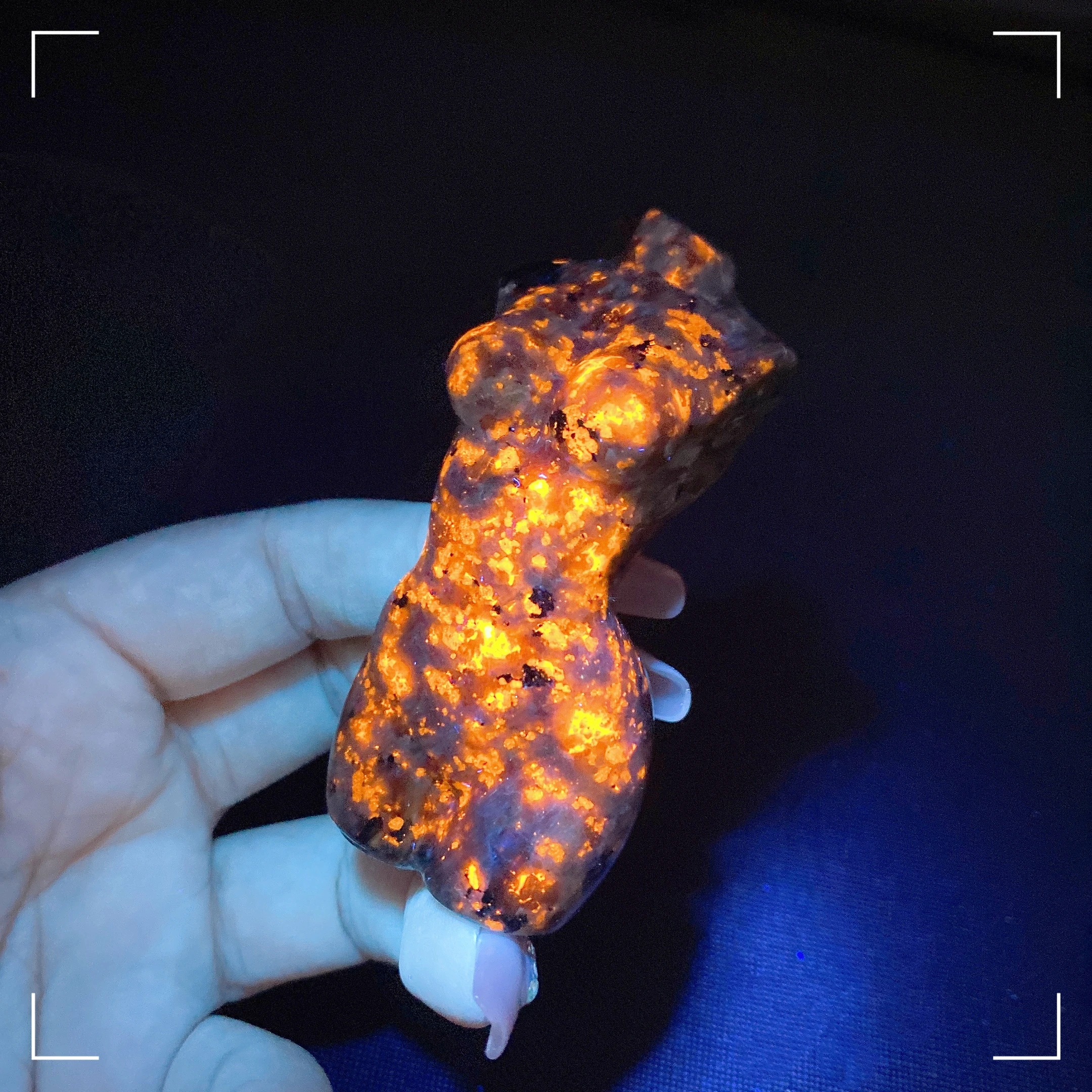 

75MM Natural Yooperlite Crystal Goddess Statue Woman Torso Flame Stone Powerful Chakra Energy Wicca Healing Spiritual Witchcraft