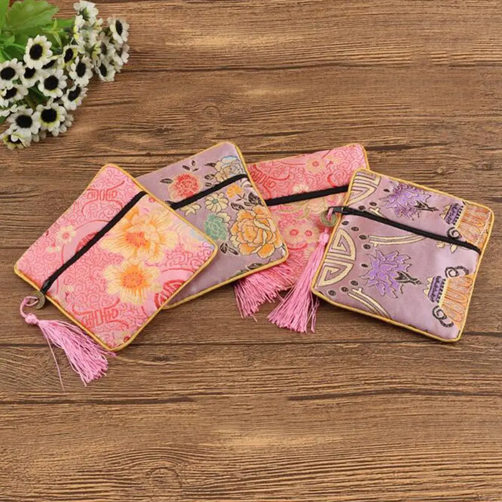 

Buddhist Plate Brocade Quartet Zipper Packaging Fabric Tassel Jewelery Bag Handbags Tips Bag Wallet