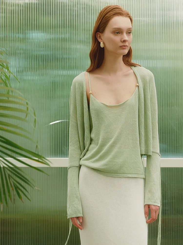 

Zaanli Временный вязаный жилет Han Han из конопляного шелка с подошвой с манжетами, женская мода, весна 2021, другие материалы