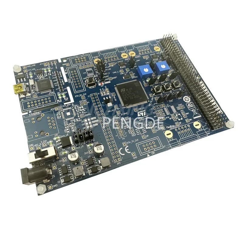 AEK-MCU-C4MLIT1 chorchorus 4M otomotif Microcontroller MCU Discovery Board