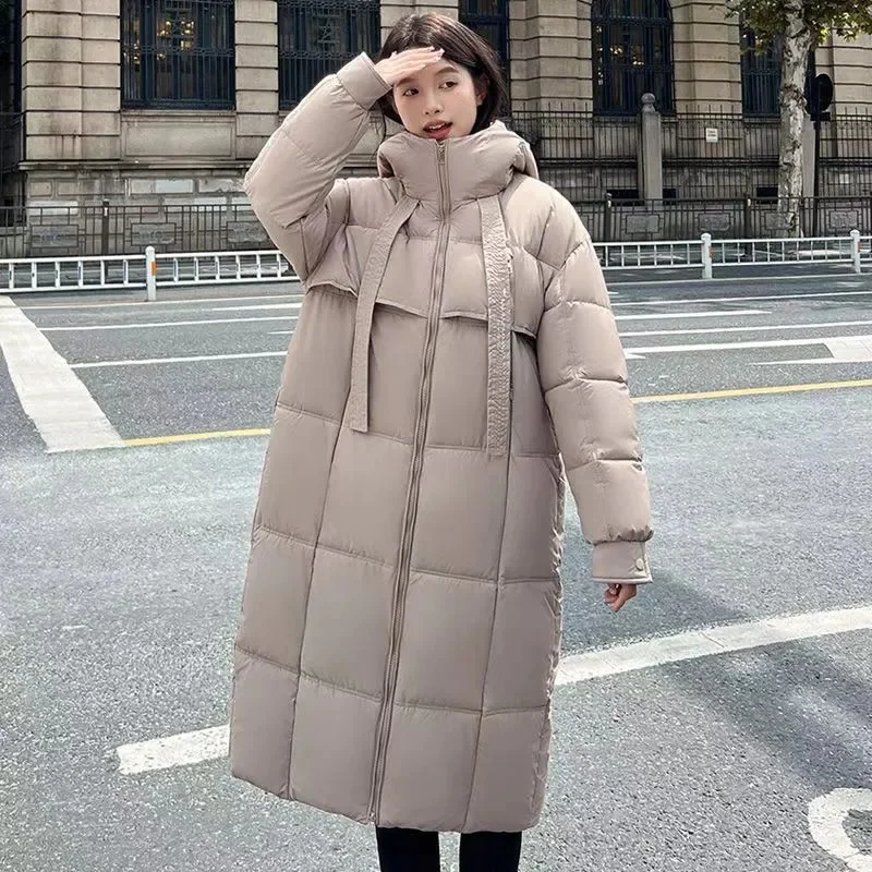 2024New Baumwolle Gefütterte Jacke Weiblichen Koreanischen Große Größe Hohe Qualität Mit Kapuze Unten Mantel Frauen Parkas Lange Oberbekleidung Mode
