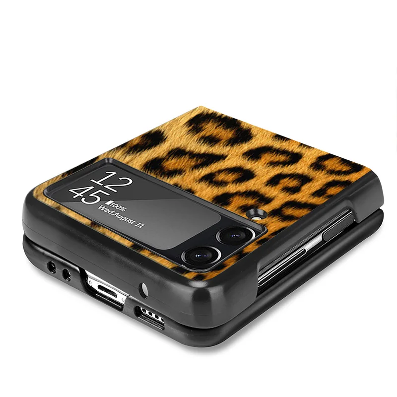 Matte Phone Case For Samsung Galaxy Z Flip6 5G Flip5 Flip4 Flip3 ZFlip 6 3 4 5 Tiger Leopard Print Hard Black Cover