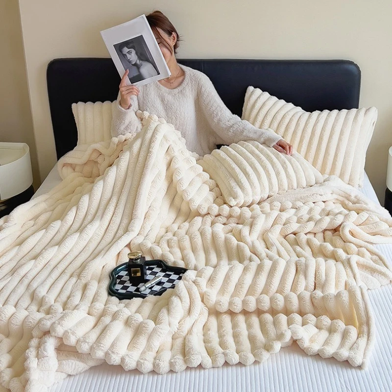 Flannel blanket,imitation rabbit fur blanket,soft and warm sofa blanket,For napping,office,outdoor camping,for all seasons