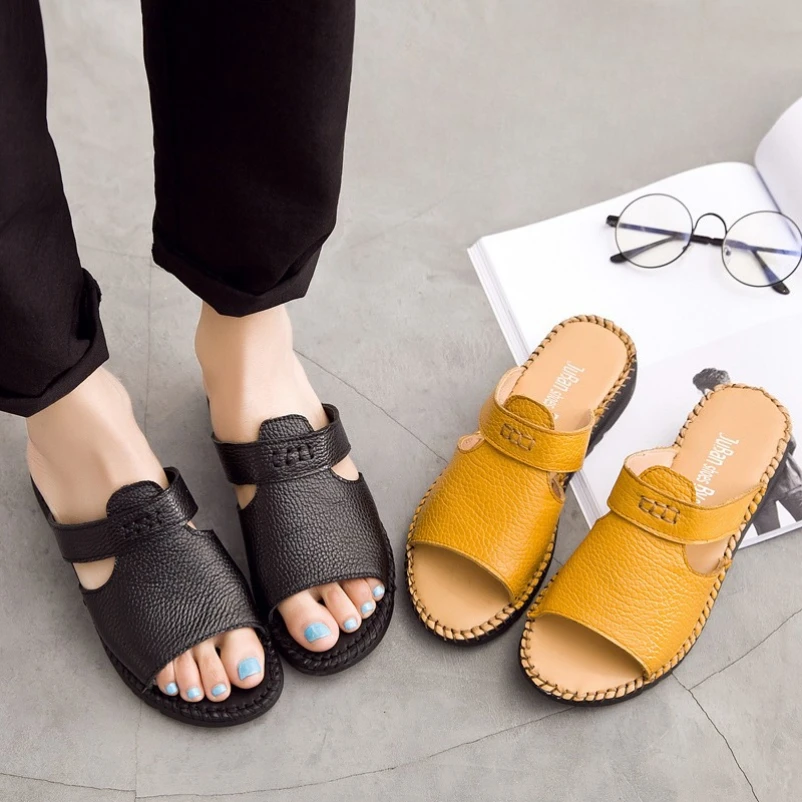 2025 شبشب جلد طبيعي الصيف النساء نعال مسطحة أحذية المفتوحة تو الزهور الشرائح النساء الانزلاق على الصنادل #3