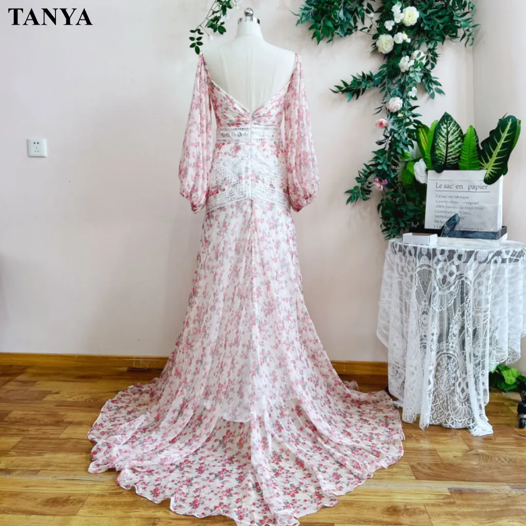 Bohemian Floral Print Chiffon Wedding Dress Mermaid Long Sleeves Sweetheart Lace Appliques Sweep Train Country Bride Gown