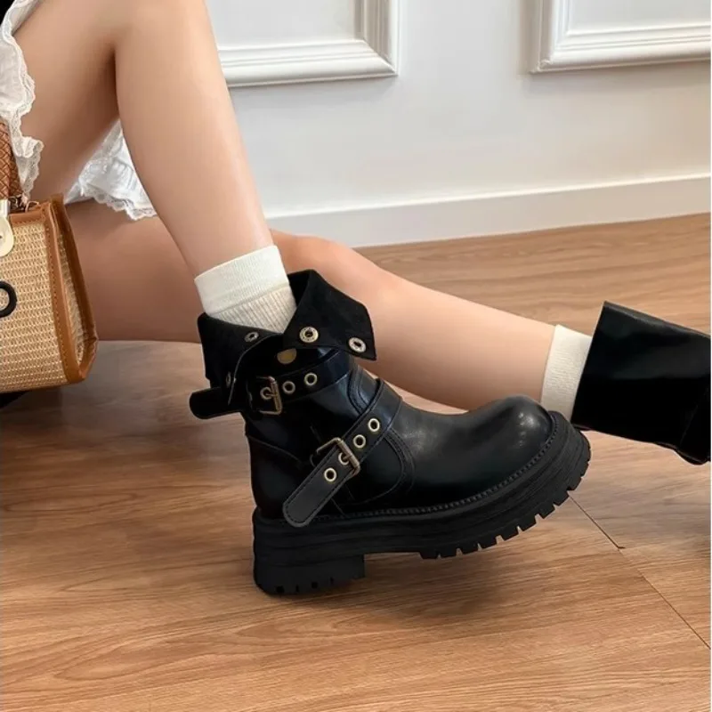 Women's Boots Fashion Retro Comfort Belt Fastener Lapel Women's Ankle Boots Chunky Platform PU Leather Knight Boots Botas Mujer