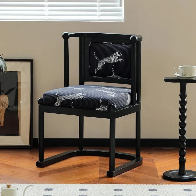 

French Retro Dining Chairs Minimalist Elegant Occasional Lounge Dining Chairs Nordic Designer Silla Comedor Home Furniture