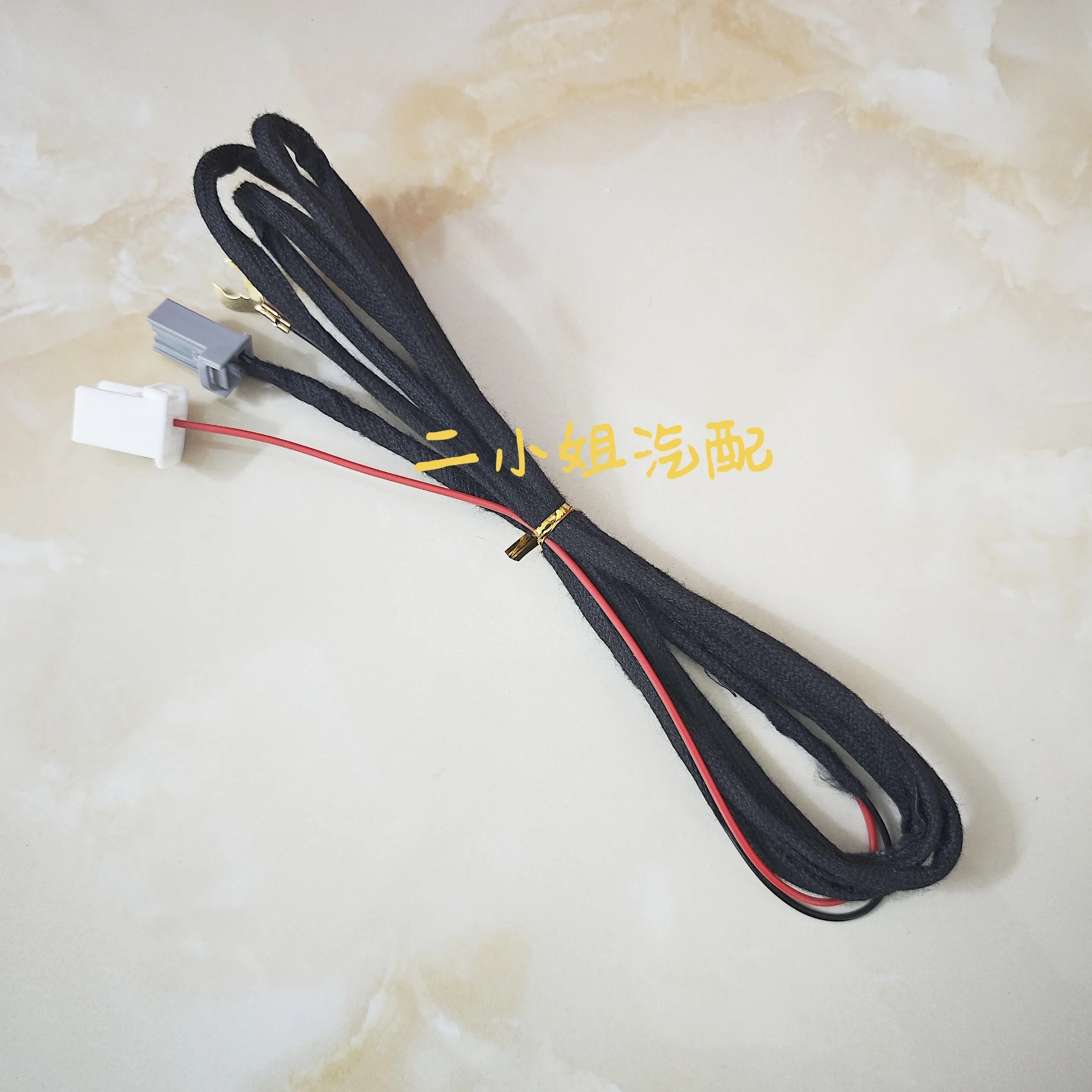 

Применимо к odyssey alison USB. Блок предохранителей для зарядки. 6P. Возьмите жгут проводов модуля зарядки 3pUSB.