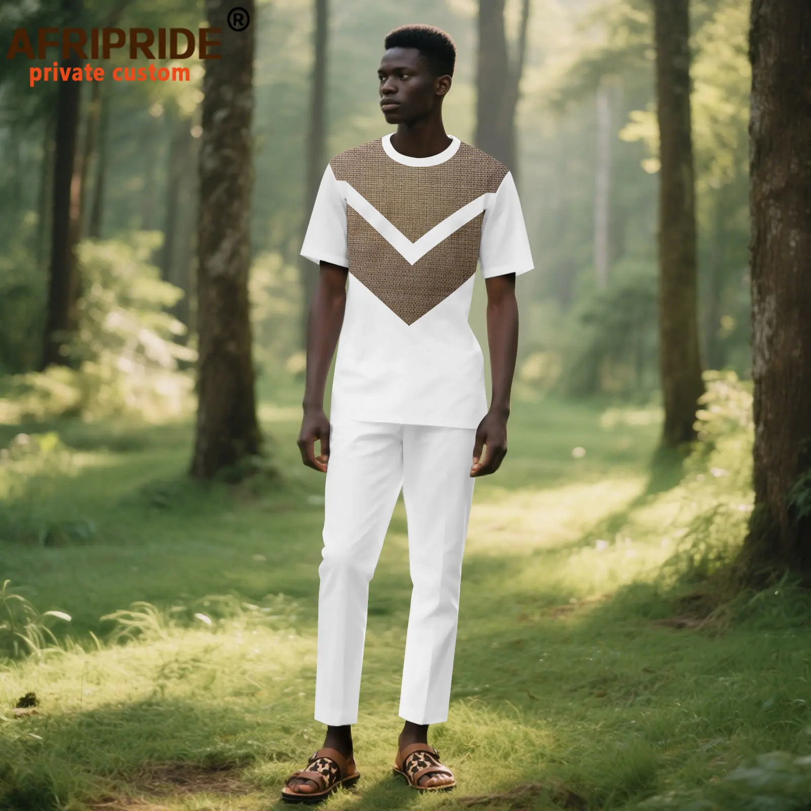 African Suits for Men Tracksuit Short Sleeve O-neck Embroidery Tops and Pants Set Plus Size Casual Outfits Ankara Attire 2516074