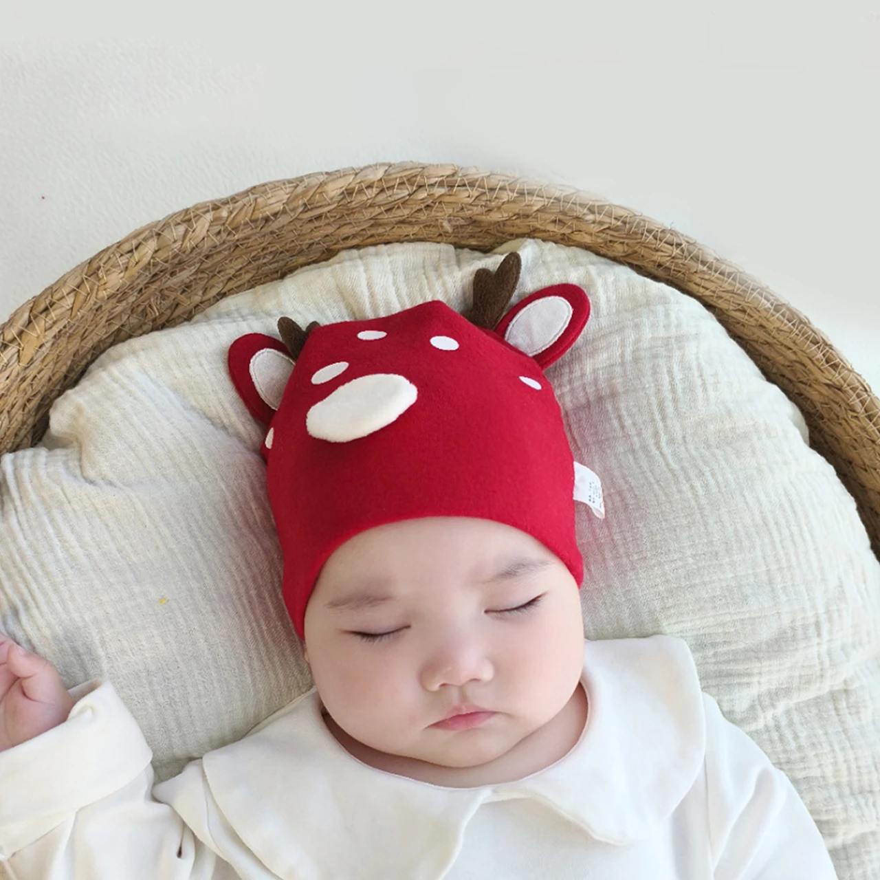 Cute Little Deer Baby Fetal Hat Soft Cotton Newborn Beanie Spring Autumn Warm Kids Pullover Cap 0-3Month Infant Christmas Hats - view 2