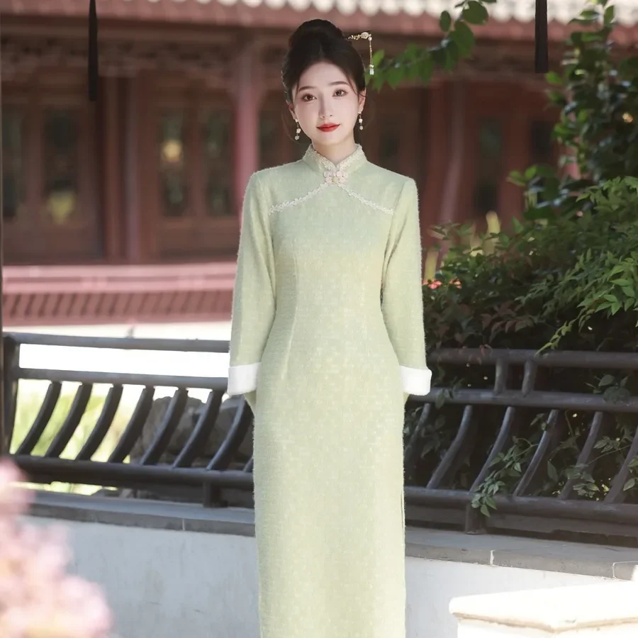 

Yourqipao Retro Chinese Style Green Inverted Large-sleeved Cheongsam 2023 Winter Improved Temperament Women Hanfu Skirt Clothing