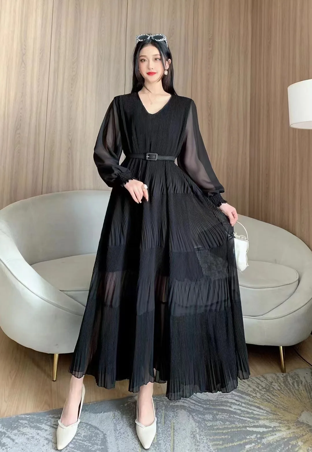 

2024 New Spring Autumn Women V-Neck Long Sleeve Belt Slim Long Dress Fashion Folds Big Hem Elegant Evening Party Dress