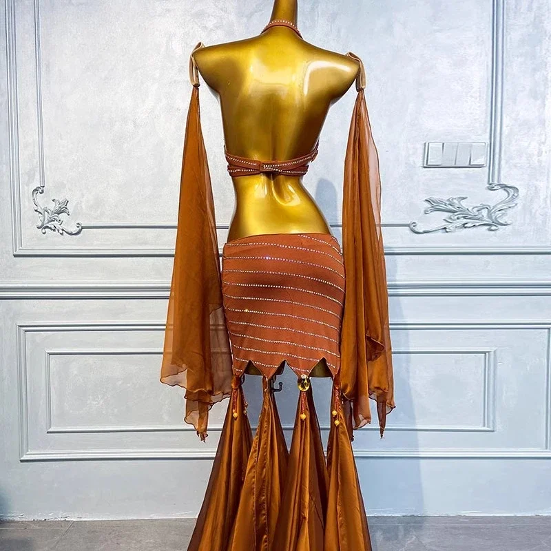 set di gonna lunga con nappa per reggiseno con stampa a caldo in chiffon di cotone romano color caramello da donna