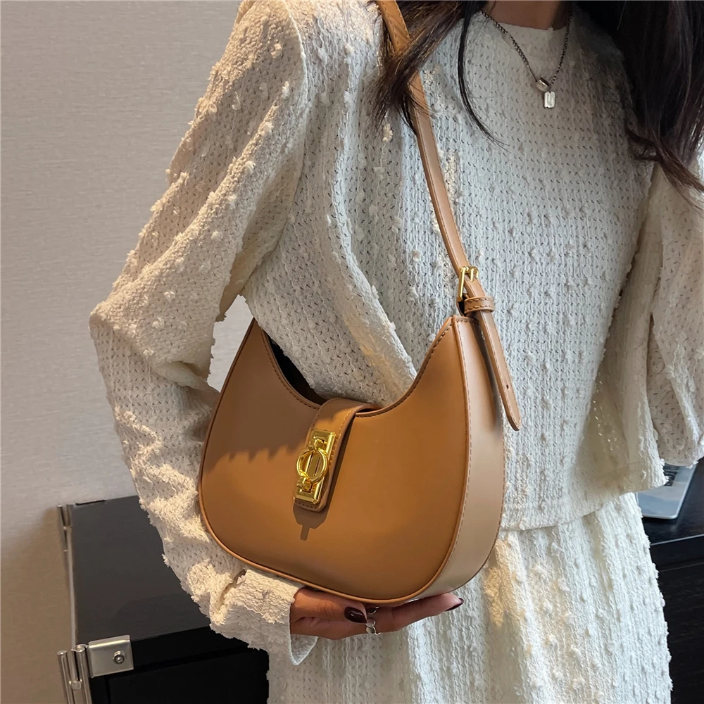 Toptrends Underarm Shoulder Bags For Women Ins 2023 Trend Luxury Designer Half Moon Crossbody Bag PU Leather Handbags And Purses