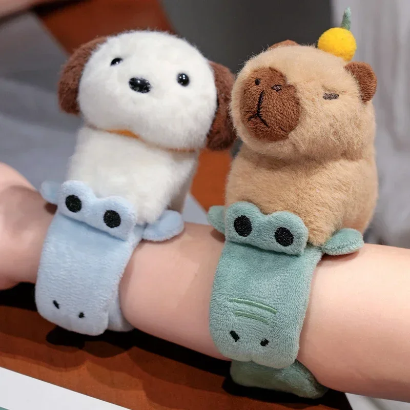 Capybara Slap Snap Wrap Capybara Plushie Armband Armband Kawaii Niedlicher Hund Katze Plüschtier Handring Kreatives lustiges Geschenk – Detail 21