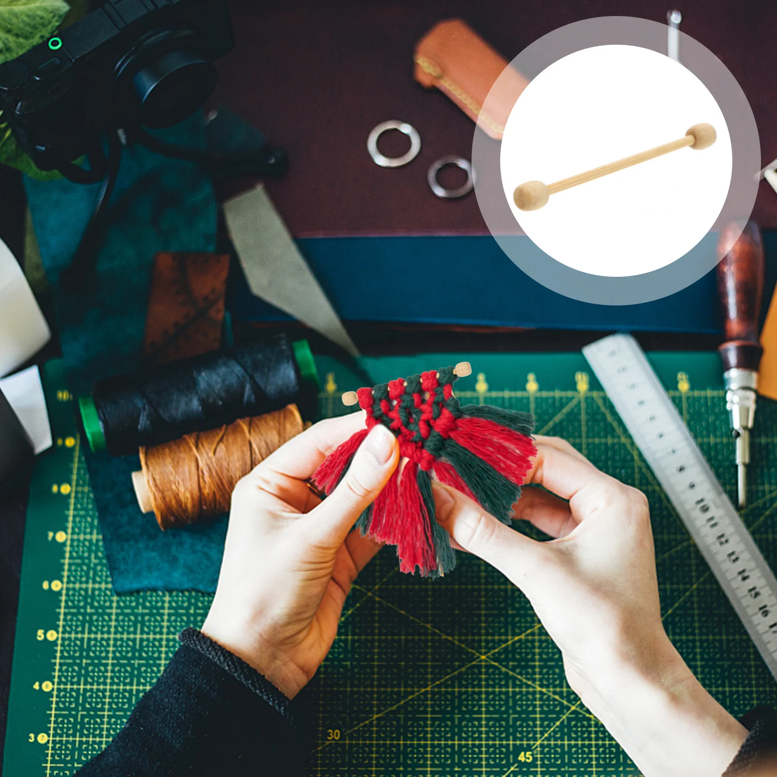 

20Pcs Hanging Pole Accessories Mini Tapestry Poles Wooden DIY Woven Sticks for Small Banners Flags Wall Decor Tapestry Mini Rods