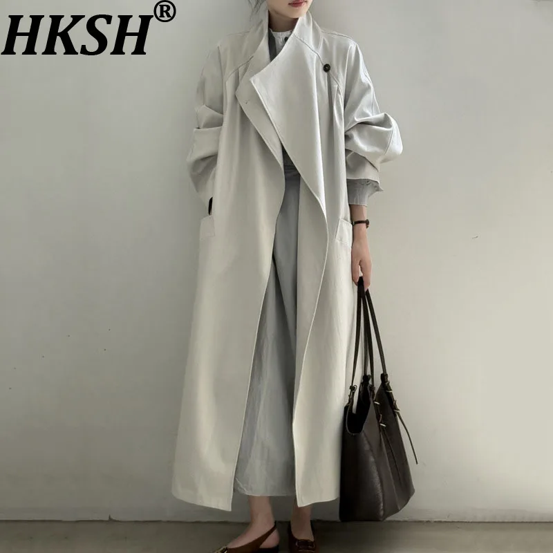 

HKSH Spring Autumn New Women Long Trench Coat Turn-down Collar Single Button Pockets Belted Casual Elegant Trendy Jacket HK12491