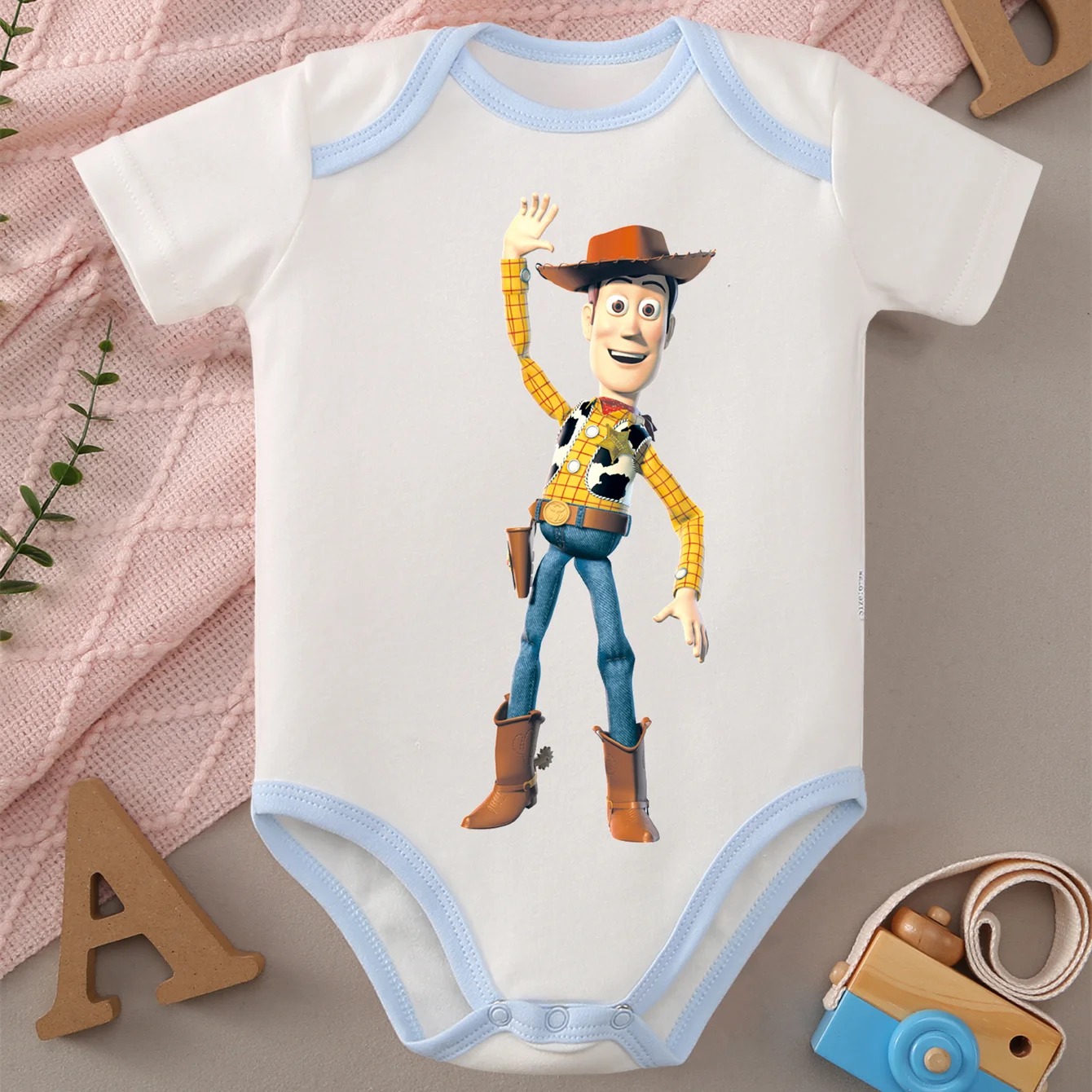

MINISO Pure Cotton Baby Clothe Baby Onesie Bodysuit Toy Story Woody and Buzz Lightyear Cute Print for 0 To 12 Months Newborn
