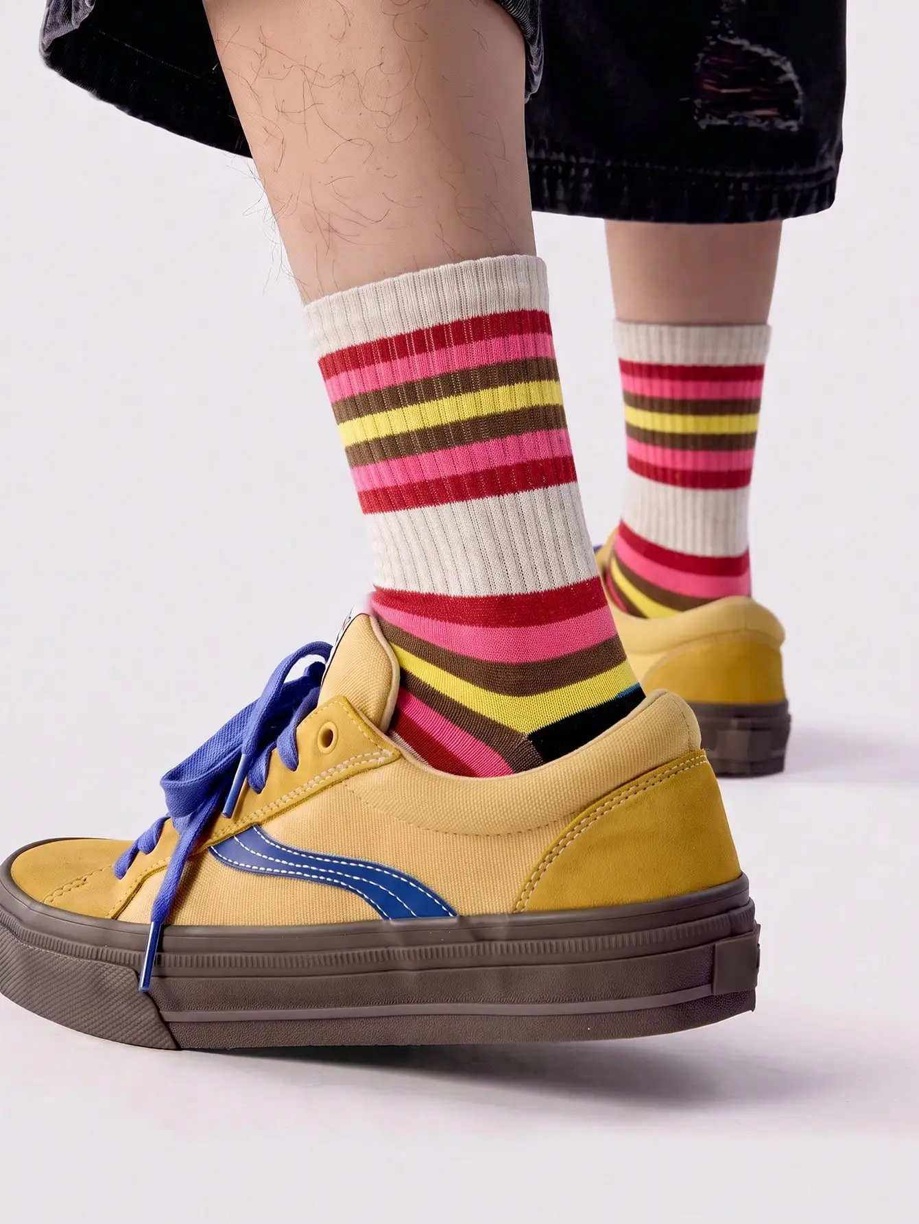 3 Pairs of Color-Blocked Striped Mid-Calf Socks, Comfortable and Soft Casual Sports Socks, Suitable for Everyday Wear, Striped Design, Perfect for Parties, Gift-Giving, and Other Occasions