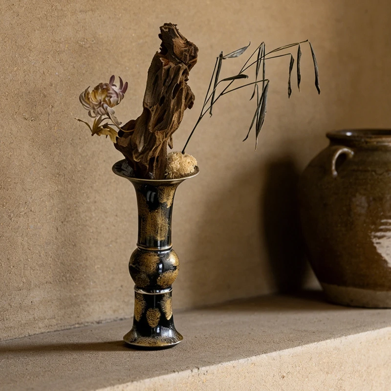 

Vintage Luxury Gold Leaf Black Flower Vase Elegant Showroom Staging Living Room Centerpiece Table Decor For Women Birthday Gift