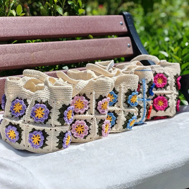 Bolso de Mano Tejido a Crochet con Flores, Bolso de Verano Estilo Boho, Bolso de Hombro Casual Pequeño, Bolso de Playa Ligero