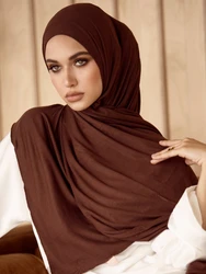 Sciarpa Hijab di cotone Jersey Hijab donna musulmana di grandi dimensioni per le donne scialli solidi fascia per la testa per le donne fascia Ramadan turbante Femme