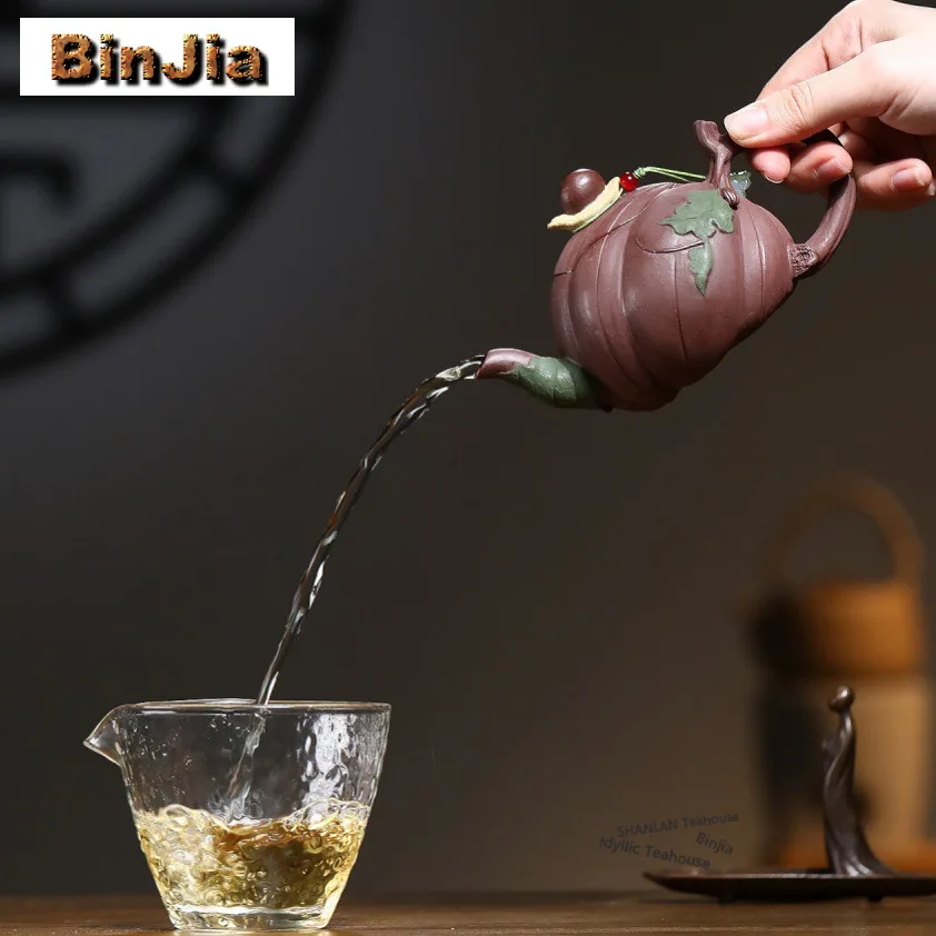 250ml Elegant Yixing Purple Clay Teapots Handmade Snail Lives Melon Pot Raw Ore Purple Mud Kettle Chinese Zisha Tea Set Craft