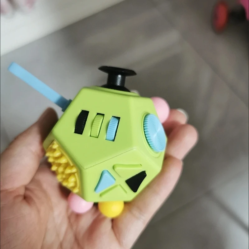 Brinquedos Fidget para alívio do estresse – Brinquedos sensoriais para dedos para necessidades especiais, TDAH e autismo em crianças e adultos